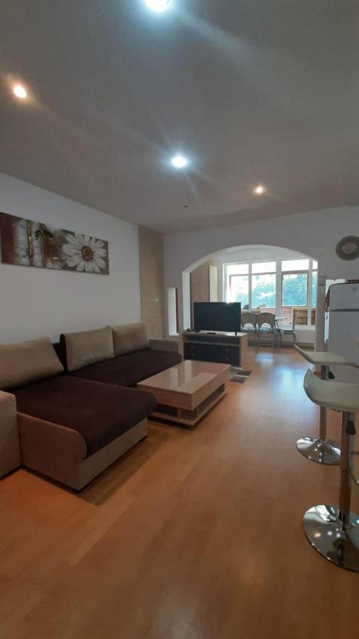 Monik Apartament Sinaia Eksteriør bilde