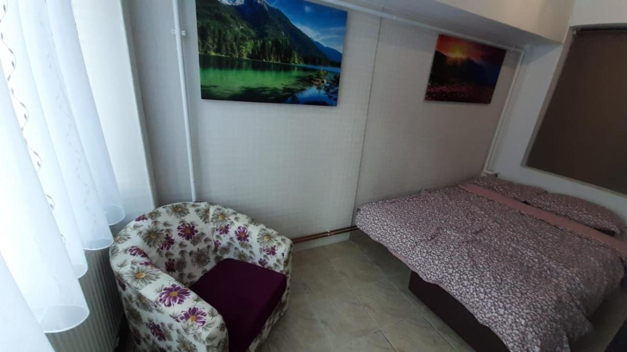 Monik Apartament Sinaia Eksteriør bilde